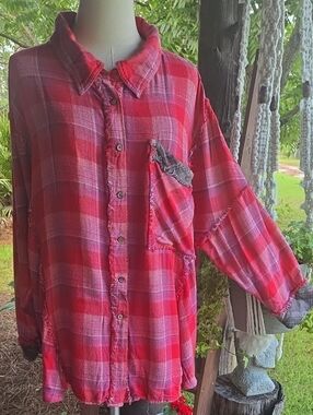 Intimately Free People Falling For Flannel Red Plaid Flannel Shirt Size Medium
